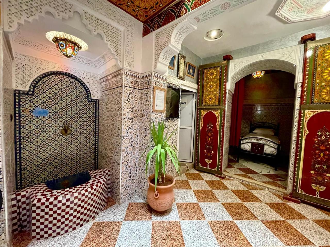 פס Downtown Hostel מראה חיצוני תמונה