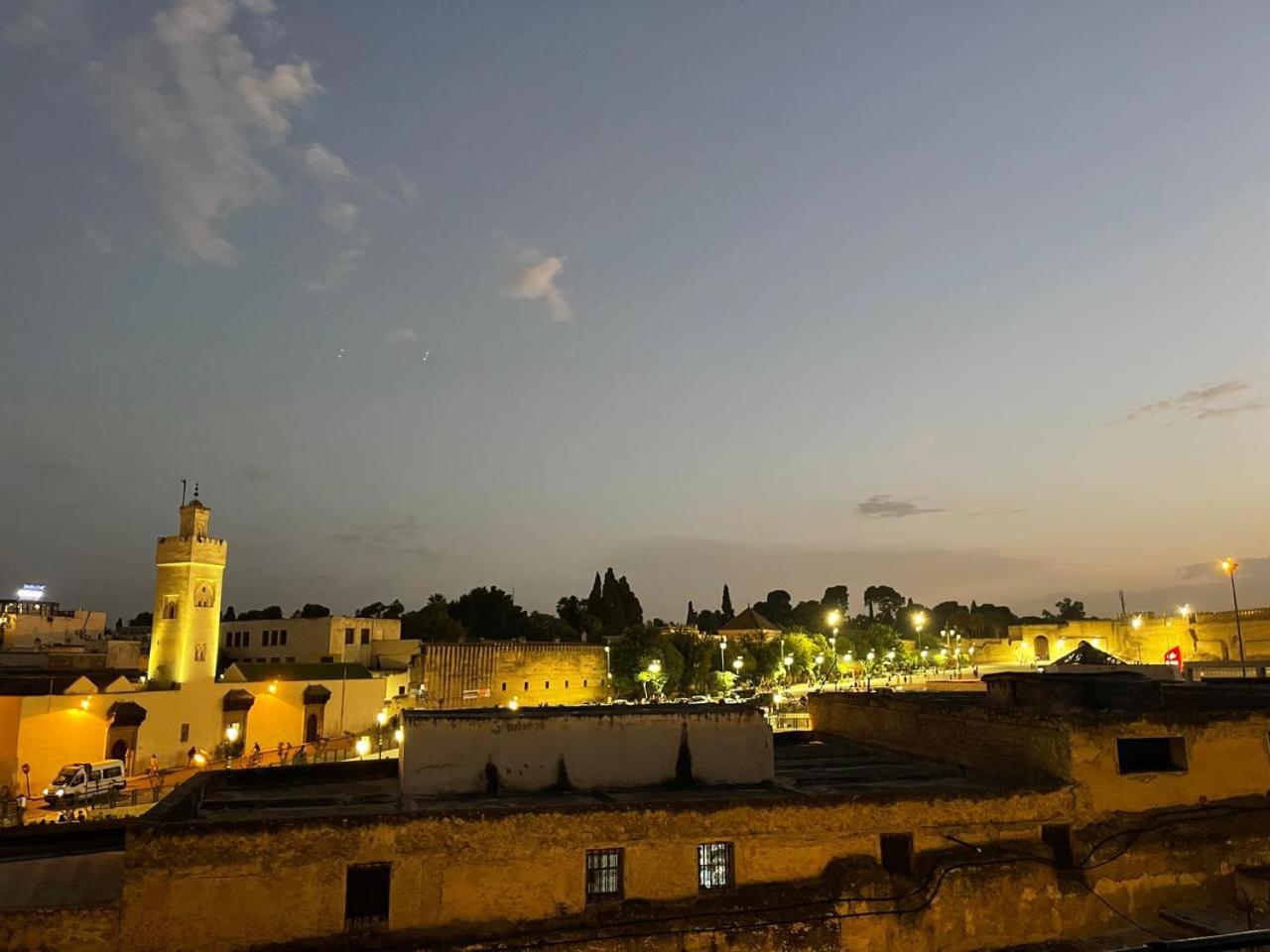 פס Downtown Hostel מראה חיצוני תמונה
