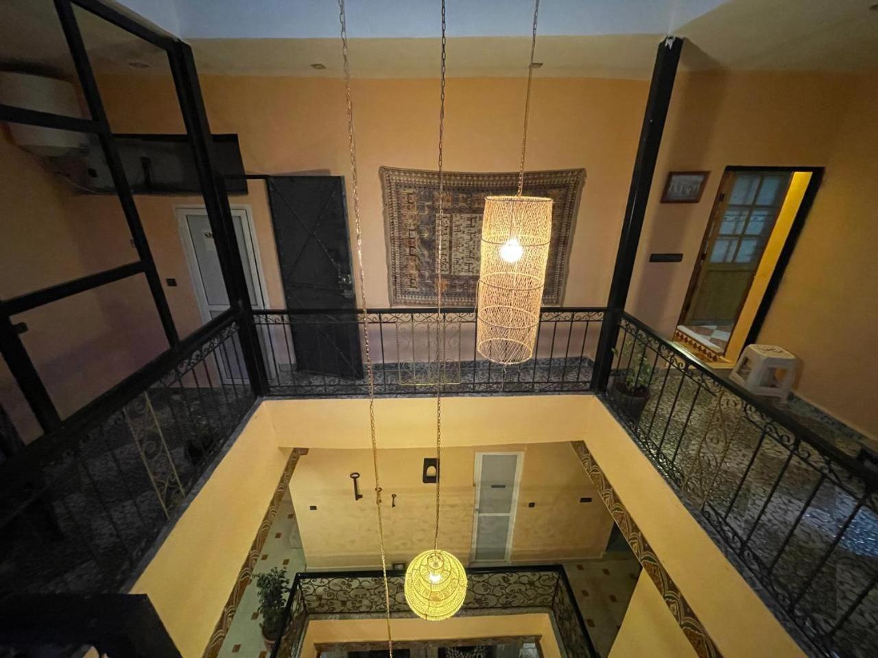 פס Downtown Hostel מראה חיצוני תמונה