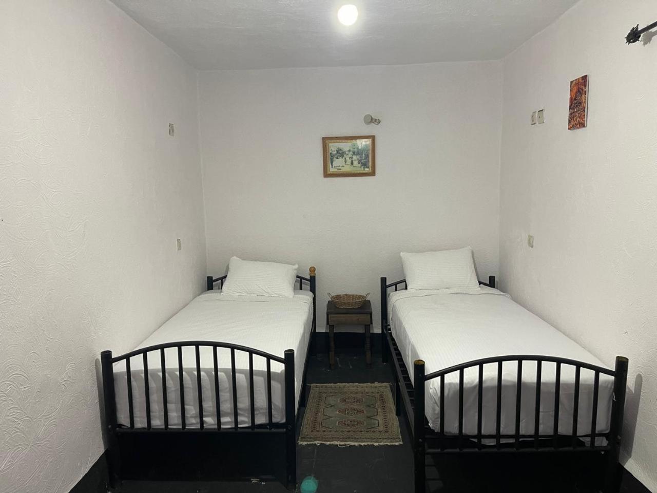 פס Downtown Hostel מראה חיצוני תמונה